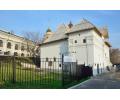 Old English Yard, Moscow